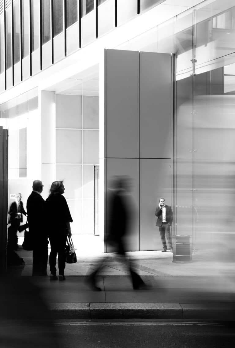 Pourquoi les avocats doivent penser comme des entrepreneurs en 2025 ?